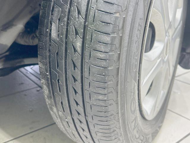 ノート Ｘ　ＤＩＧ－Ｓ　ＳＤナビ　禁煙車　スマートキー　オートエアコン　ＣＤ／ＤＶＤ再生　アイドリングストップ　電動格納ミラー　純正ホイール（51枚目）