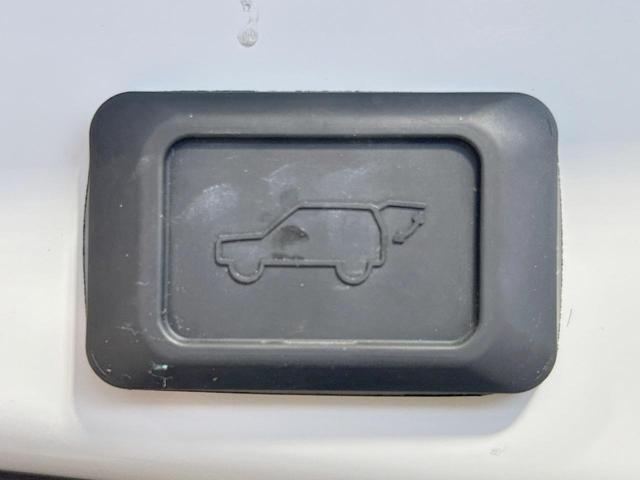 ＲＡＶ４ Ｇ　Ｚパッケージ　モデリスタエアロ　９インチディスプレイオーディオ　全周囲カメラ　セーフティーセンス　レーダークルーズ　禁煙車　パワーバックドア　レザー調シート　シートヒーター　パワーシート　ドラレコ　コーナーセンサー（28枚目）