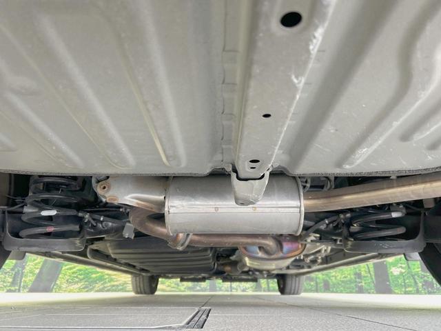 ヴォクシー ＺＳ　煌ＩＩ　両側電動スライド　純正１０型ナビ　後席モニター　バックカメラ　セーフティーセンス　禁煙車　コーナーセンサー　レーンキープ　スマートキー　ＬＥＤヘッド　ＥＴＣ　クルコン　オートマチックハイビーム（20枚目）