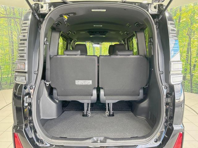 ヴォクシー ＺＳ　煌ＩＩ　両側電動スライド　純正１０型ナビ　後席モニター　バックカメラ　セーフティーセンス　禁煙車　コーナーセンサー　レーンキープ　スマートキー　ＬＥＤヘッド　ＥＴＣ　クルコン　オートマチックハイビーム（46枚目）