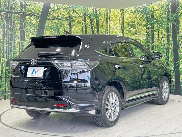 ハリアー プレミアム　アドバンスドパッケージ　モデリスタエアロ　パノラマルーフ　純正８型ナビ　全周囲カメラ　ＪＢＬサウンド　衝突軽減　レーダークルーズ　禁煙車　電動リア　置くだけ充電　ドラレコ　パワーシート　ＥＴＣ　クリアランスソナー（17枚目）