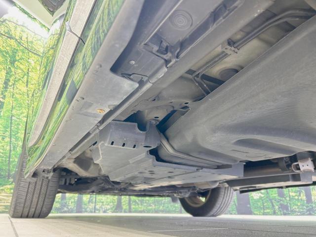 ハリアー プレミアム　アドバンスドパッケージ　モデリスタエアロ　パノラマルーフ　純正８型ナビ　全周囲カメラ　ＪＢＬサウンド　衝突軽減　レーダークルーズ　禁煙車　電動リア　置くだけ充電　ドラレコ　パワーシート　ＥＴＣ　クリアランスソナー（22枚目）