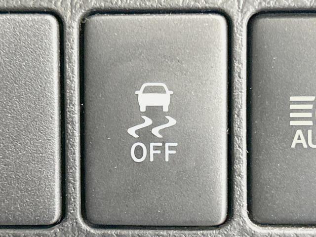 ハリアー プレミアム　アドバンスドパッケージ　モデリスタエアロ　パノラマルーフ　純正８型ナビ　全周囲カメラ　ＪＢＬサウンド　衝突軽減　レーダークルーズ　禁煙車　電動リア　置くだけ充電　ドラレコ　パワーシート　ＥＴＣ　クリアランスソナー（28枚目）