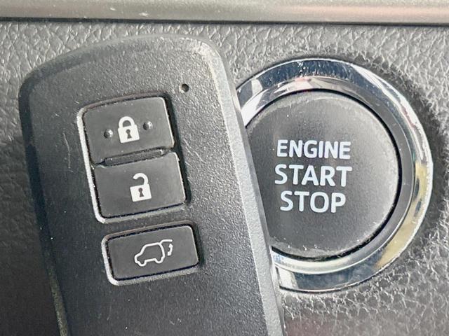 ハリアー プレミアム　アドバンスドパッケージ　モデリスタエアロ　パノラマルーフ　純正８型ナビ　全周囲カメラ　ＪＢＬサウンド　衝突軽減　レーダークルーズ　禁煙車　電動リア　置くだけ充電　ドラレコ　パワーシート　ＥＴＣ　クリアランスソナー（30枚目）