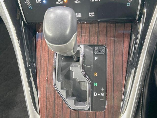 ハリアー プレミアム　アドバンスドパッケージ　モデリスタエアロ　パノラマルーフ　純正８型ナビ　全周囲カメラ　ＪＢＬサウンド　衝突軽減　レーダークルーズ　禁煙車　電動リア　置くだけ充電　ドラレコ　パワーシート　ＥＴＣ　クリアランスソナー（33枚目）