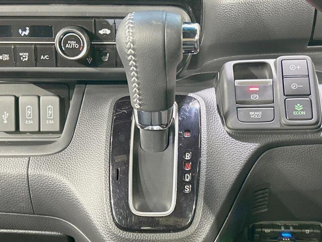 Ｎ－ＢＯＸカスタム Ｌターボ　両側電動ドア　純正ナビ　バックカメラ　ＥＴＣ　ドラレコ　パーキングセンサー　衝突被害軽減　アダプティブクルーズ　禁煙車　ハーフレザーシート　スマートキー　ＬＥＤヘッド　ＥＴＣ　純正１５インチアルミ（24枚目）