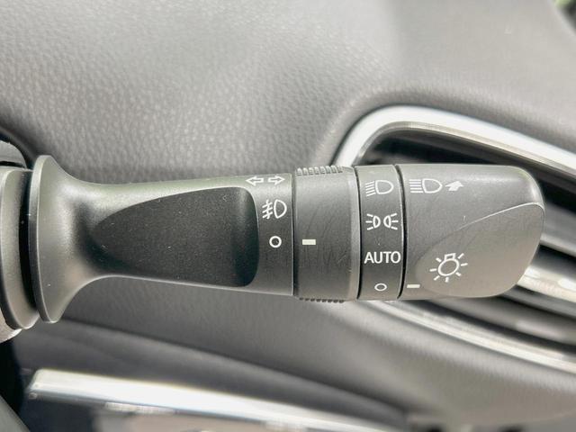 プリウスPHV Aプレミアム 純正11型ナビ JBLサウンド バックカメラ 衝突軽減 レーダークルーズ 黒革 1500Wコンセント パワーシート シートヒーター ドラレコ ETC ブラインドスポットモニター パーキングアシスト(25枚目)