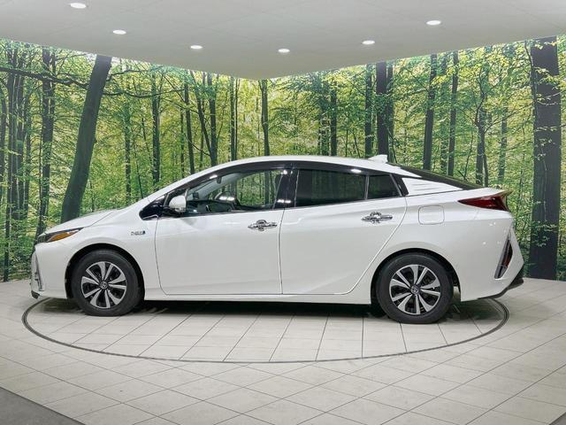 プリウスPHV Aプレミアム 純正11型ナビ JBLサウンド バックカメラ 衝突軽減 レーダークルーズ 黒革 1500Wコンセント パワーシート シートヒーター ドラレコ ETC ブラインドスポットモニター パーキングアシスト(58枚目)