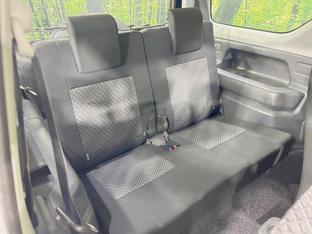 ジムニー ＸＣ　禁煙車　ＳＤナビ　Ｂｌｕｅｔｏｏｔｈ　ＥＴＣ　電動格納ミラー　キーレス　純正１６インチアルミ　フルセグ　フォグライト　ＤＶＤ／ＣＤ再生（9枚目）