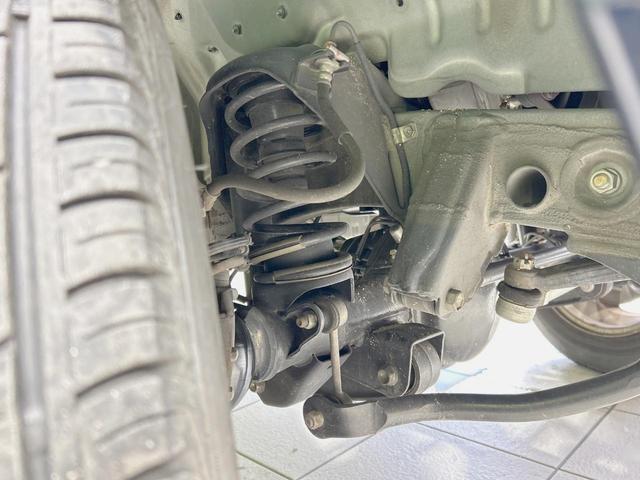 ジムニー ＸＣ　禁煙車　ＳＤナビ　Ｂｌｕｅｔｏｏｔｈ　ＥＴＣ　電動格納ミラー　キーレス　純正１６インチアルミ　フルセグ　フォグライト　ＤＶＤ／ＣＤ再生（21枚目）