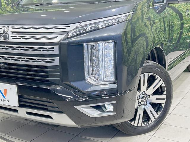 デリカＤ：５ Ｐ　純正１０型ナビ　全周囲カメラ　衝突軽減　両側電動ドア　サイドステップ　電動リア　シート／ステアリングヒーター　ドラレコ　ＥＴＣ　Ｂｌｕｅｔｏｏｔｈ　禁煙車　レーダークルーズ　ブラインドスポットモニター（12枚目）