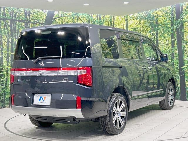 デリカＤ：５ Ｐ　純正１０型ナビ　全周囲カメラ　衝突軽減　両側電動ドア　サイドステップ　電動リア　シート／ステアリングヒーター　ドラレコ　ＥＴＣ　Ｂｌｕｅｔｏｏｔｈ　禁煙車　レーダークルーズ　ブラインドスポットモニター（17枚目）