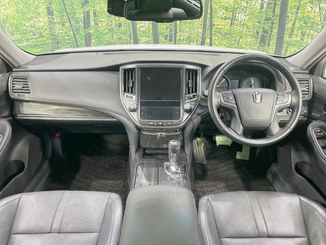 クラウンハイブリッド アスリートＧ　サンルーフ　純正８型ナビ　バックカメラ　禁煙車　クルコン　ＥＴＣ　　前後ドラレコ　メモリー機能付きパワーシート　シートベンチレーション　ＨＩＤヘッドライト　Ｂｌｕｅｔｏｏｔｈ　スマートキー（2枚目）