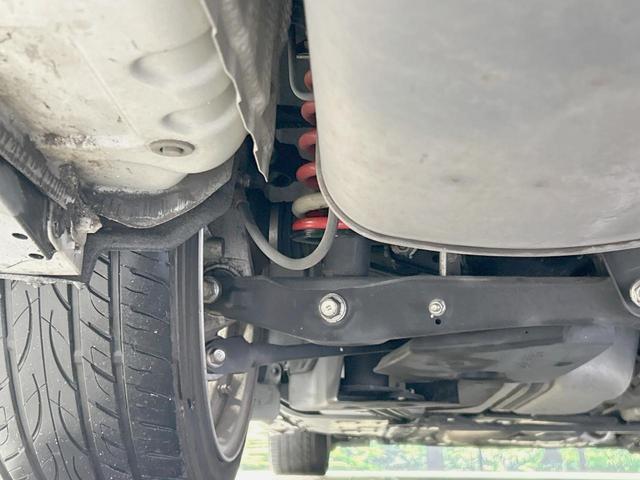 クラウンハイブリッド アスリートＧ　サンルーフ　純正８型ナビ　バックカメラ　禁煙車　クルコン　ＥＴＣ　　前後ドラレコ　メモリー機能付きパワーシート　シートベンチレーション　ＨＩＤヘッドライト　Ｂｌｕｅｔｏｏｔｈ　スマートキー（21枚目）