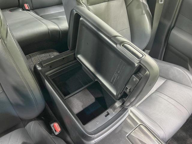 クラウンハイブリッド アスリートＧ　サンルーフ　純正８型ナビ　バックカメラ　禁煙車　クルコン　ＥＴＣ　　前後ドラレコ　メモリー機能付きパワーシート　シートベンチレーション　ＨＩＤヘッドライト　Ｂｌｕｅｔｏｏｔｈ　スマートキー（43枚目）