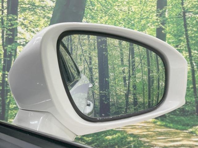 クラウンハイブリッド アスリートＧ　サンルーフ　純正８型ナビ　バックカメラ　禁煙車　クルコン　ＥＴＣ　　前後ドラレコ　メモリー機能付きパワーシート　シートベンチレーション　ＨＩＤヘッドライト　Ｂｌｕｅｔｏｏｔｈ　スマートキー（62枚目）