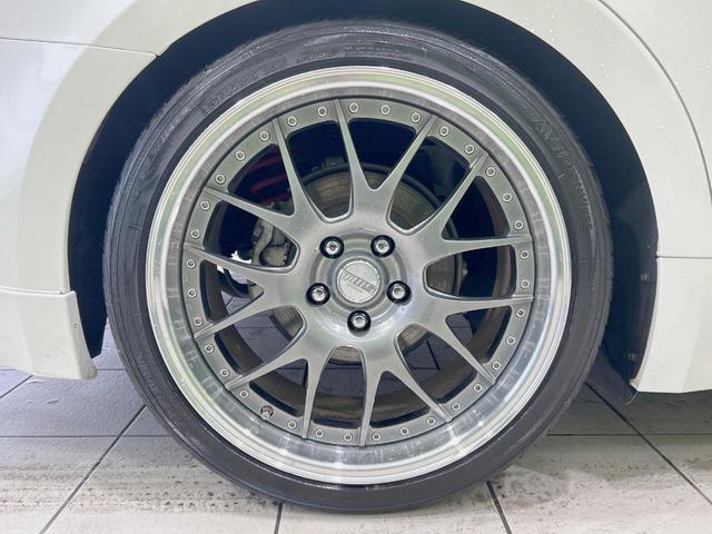 クラウンハイブリッド アスリートＧ　サンルーフ　純正８型ナビ　バックカメラ　禁煙車　クルコン　ＥＴＣ　　前後ドラレコ　メモリー機能付きパワーシート　シートベンチレーション　ＨＩＤヘッドライト　Ｂｌｕｅｔｏｏｔｈ　スマートキー（64枚目）