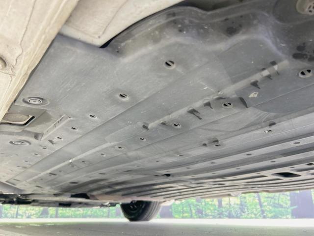 フィットハイブリッド Ｌパッケージ　純正ナビ　バックカメラ　衝突軽減　禁煙車　クルコン　ＥＴＣ　ＨＩＤヘッド　Ｂｌｕｅｔｏｏｔｈ　スマートキー　電動格納ミラー　オートライト　オートエアコン　横滑り防止（22枚目）