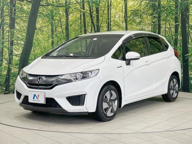 フィットハイブリッド Ｌパッケージ　純正ナビ　バックカメラ　衝突軽減　禁煙車　クルコン　ＥＴＣ　ＨＩＤヘッド　Ｂｌｕｅｔｏｏｔｈ　スマートキー　電動格納ミラー　オートライト　オートエアコン　横滑り防止（52枚目）