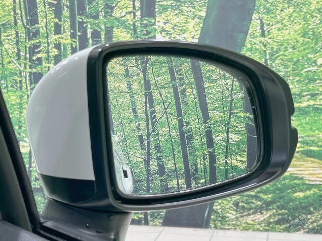 フィットハイブリッド Ｌパッケージ　純正ナビ　バックカメラ　衝突軽減　禁煙車　クルコン　ＥＴＣ　ＨＩＤヘッド　Ｂｌｕｅｔｏｏｔｈ　スマートキー　電動格納ミラー　オートライト　オートエアコン　横滑り防止（56枚目）