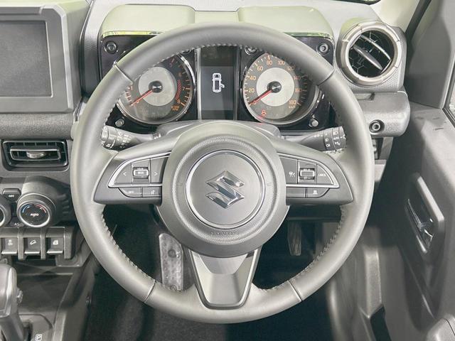 ジムニーノマド ＦＣ　４ＷＤ　登録済未使用車　衝突軽減　レーダークルーズ　コーナーセンサー　スマートキー　ＬＥＤヘッド　純正１５インチアルミ　オートハイビーム　レーンアシスト　オートライト　オートエアコン（11枚目）