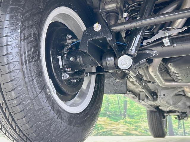 ジムニーノマド ＦＣ　４ＷＤ　登録済未使用車　衝突軽減　レーダークルーズ　コーナーセンサー　スマートキー　ＬＥＤヘッド　純正１５インチアルミ　オートハイビーム　レーンアシスト　オートライト　オートエアコン（20枚目）