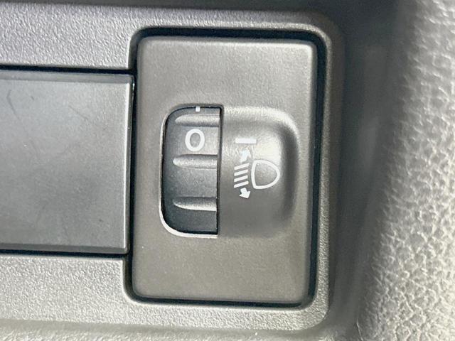 スペーシア ハイブリッドG 衝突軽減 禁煙車 レーンアシスト スマートキー LEDヘッド オートハイビーム オートライト オートエアコン オーディオ ミュージックプレーヤー接続 USB端子(29枚目)