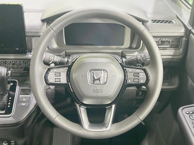 ステップワゴン スパーダ　登録済未使用車　両側電動ドア　純正１１．４インチナビ　バックカメラ　ホンダセンシング　レーダークルーズ　電動リアゲート　ハーフレザーシート　コーナーセンサー　スマートキー　ＬＥＤヘッド（12枚目）