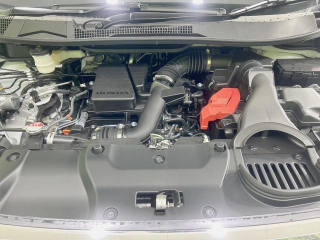 ステップワゴン スパーダ　登録済未使用車　両側電動ドア　純正１１．４インチナビ　バックカメラ　ホンダセンシング　レーダークルーズ　電動リアゲート　ハーフレザーシート　コーナーセンサー　スマートキー　ＬＥＤヘッド（18枚目）