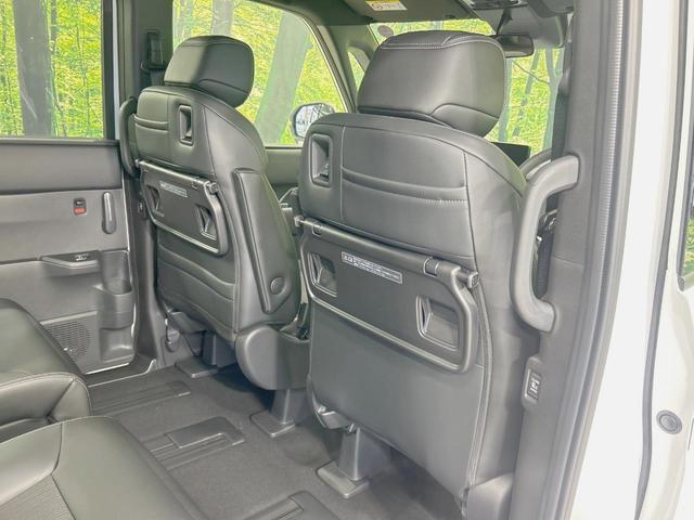 ステップワゴン スパーダ　登録済未使用車　両側電動ドア　純正１１．４インチナビ　バックカメラ　ホンダセンシング　レーダークルーズ　電動リアゲート　ハーフレザーシート　コーナーセンサー　スマートキー　ＬＥＤヘッド（40枚目）