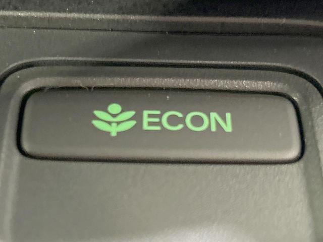 ステップワゴン スパーダ　登録済未使用車　両側電動ドア　純正１１．４インチナビ　バックカメラ　ホンダセンシング　レーダークルーズ　電動リアゲート　ハーフレザーシート　コーナーセンサー　スマートキー　ＬＥＤヘッド（50枚目）