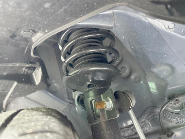 スペーシアカスタム ハイブリッドＧＳ　純正９型ナビ　全周囲カメラ　衝突軽減　禁煙車　電動スライドドア　レーダークルーズ　ＥＴＣ　サンシェード　Ｂｌｕｅｔｏｏｔｈ　シートヒーター　ＬＥＤヘッド／フォグ　オートライト／エアコン　スマートキー（20枚目）