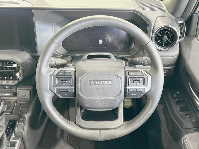 ランドクルーザー２５０ ＶＸ　純正１２型ナビ　トヨタチームメイト　アドバンストドライブ　サンルーフ　全周囲カメラ　衝突軽減　ＥＴＣ２．０　禁煙車　電動リア　レザーシート　ベンチレーション　パワーシート　デジタルインナーミラー（12枚目）