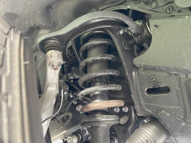 ランドクルーザー２５０ ＶＸ　純正１２型ナビ　トヨタチームメイト　アドバンストドライブ　サンルーフ　全周囲カメラ　衝突軽減　ＥＴＣ２．０　禁煙車　電動リア　レザーシート　ベンチレーション　パワーシート　デジタルインナーミラー（20枚目）