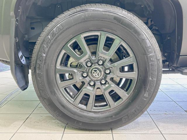 ランドクルーザー２５０ ＶＸ　純正１２型ナビ　トヨタチームメイト　アドバンストドライブ　サンルーフ　全周囲カメラ　衝突軽減　ＥＴＣ２．０　禁煙車　電動リア　レザーシート　ベンチレーション　パワーシート　デジタルインナーミラー（68枚目）