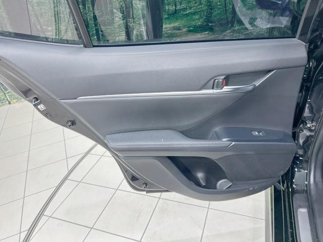 カムリ ＷＳ　純正９型ナビ　バックカメラ　禁煙車　レーダークルーズ　ＥＴＣ２．０　衝突軽減　オートマチックハイビーム　ハーフレザーシート　パワーシート　コーナーセンサー　スマートキー　ＬＥＤヘッド／フォグ（29枚目）