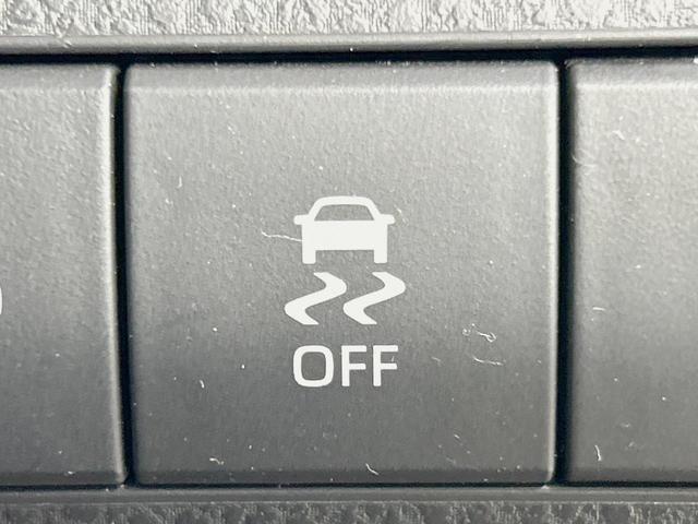 カムリ ＷＳ　純正９型ナビ　バックカメラ　禁煙車　レーダークルーズ　ＥＴＣ２．０　衝突軽減　オートマチックハイビーム　ハーフレザーシート　パワーシート　コーナーセンサー　スマートキー　ＬＥＤヘッド／フォグ（34枚目）