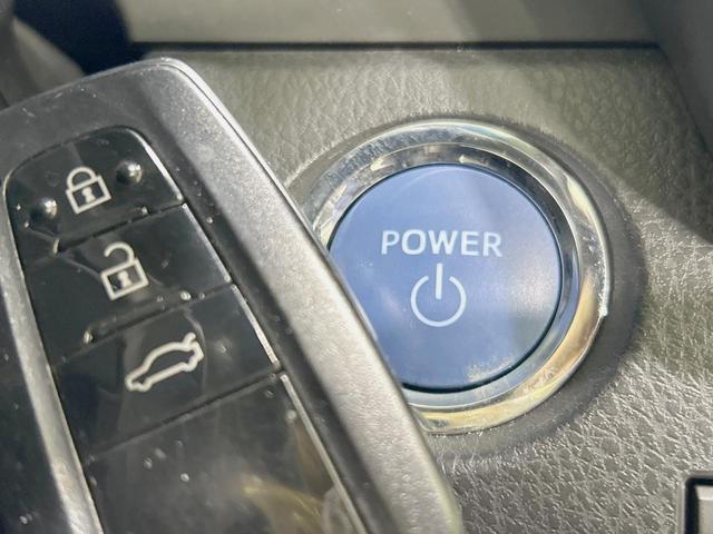 カムリ ＷＳ　純正９型ナビ　バックカメラ　禁煙車　レーダークルーズ　ＥＴＣ２．０　衝突軽減　オートマチックハイビーム　ハーフレザーシート　パワーシート　コーナーセンサー　スマートキー　ＬＥＤヘッド／フォグ（36枚目）