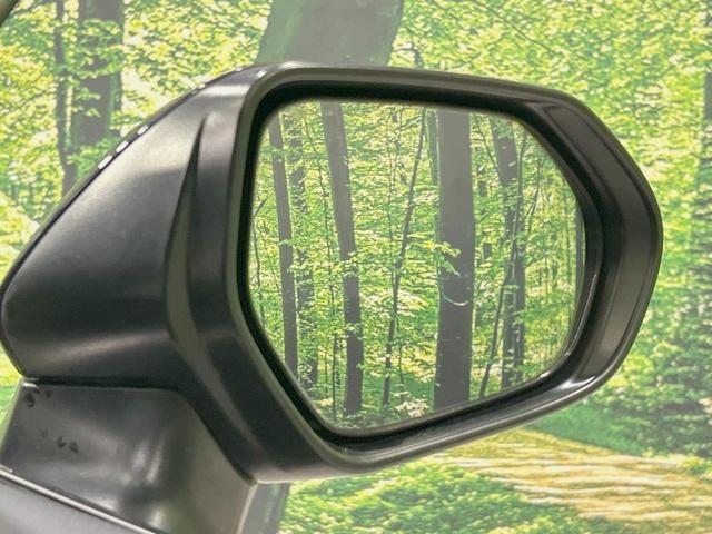 カムリ ＷＳ　純正９型ナビ　バックカメラ　禁煙車　レーダークルーズ　ＥＴＣ２．０　衝突軽減　オートマチックハイビーム　ハーフレザーシート　パワーシート　コーナーセンサー　スマートキー　ＬＥＤヘッド／フォグ（49枚目）