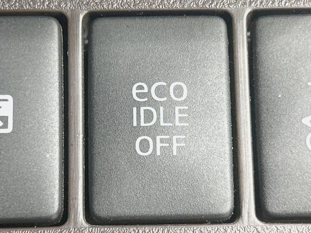 コペン ローブ　ＳＤナビ　禁煙車　シートヒーター　ハーフレザーシート　スマートキー　ＬＥＤヘッド　ＥＴＣ　純正１６インチアルミ　オートエアコン　Ｂｌｕｅｔｏｏｔｈ　ＣＤ　ＤＶＤ再生　フルセグ　電動格納ミラー（7枚目）