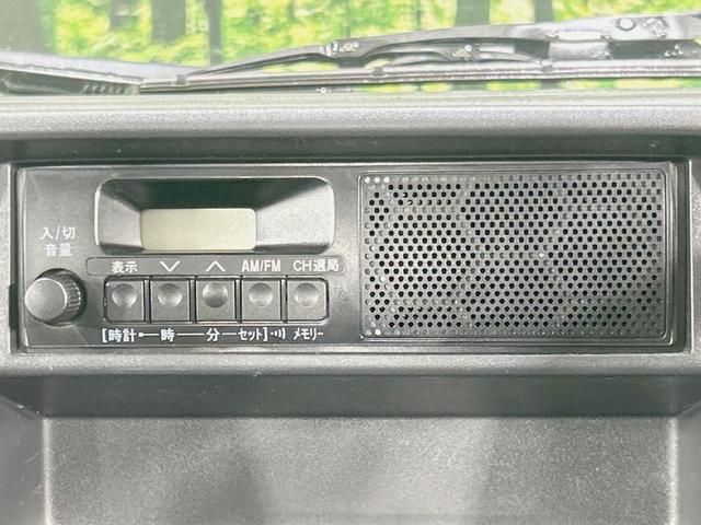 キャリイトラック ＫＣ　ＭＴ車　衝突軽減　禁煙車　ＥＴＣ　誤発進抑制　後方誤発進抑制　エアコン　パワーステアリング　ＡＭ／ＦＭラジオ（6枚目）
