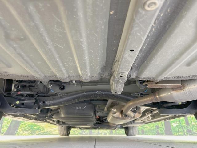 ヴォクシー ハイブリッドＳ－Ｚ　純正１０型ナビ　後席モニター　バックカメラ　両側電動ドア　衝突軽減　デジタルインナーミラー　レーダークルーズ　禁煙車　ＥＴＣ２．０　ドラレコ　ＬＥＤヘッド　前席シートヒーター　Ｂｌｕｅｔｏｏｔｈ（19枚目）