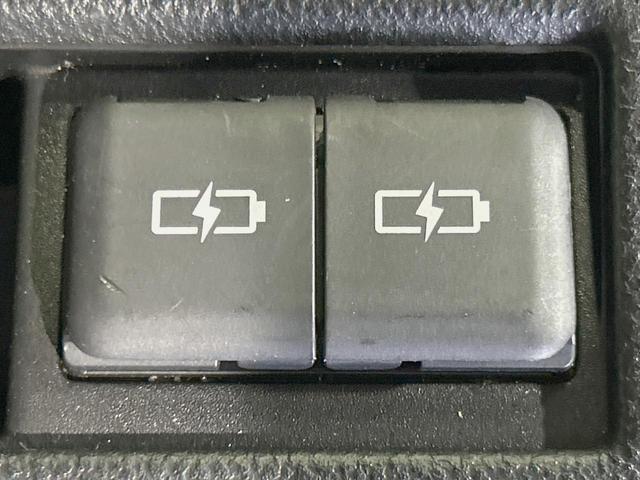 ヴォクシー ハイブリッドＳ－Ｚ　純正１０型ナビ　後席モニター　バックカメラ　両側電動ドア　衝突軽減　デジタルインナーミラー　レーダークルーズ　禁煙車　ＥＴＣ２．０　ドラレコ　ＬＥＤヘッド　前席シートヒーター　Ｂｌｕｅｔｏｏｔｈ（32枚目）
