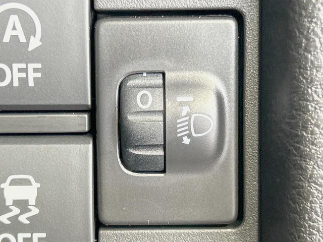 ハスラー タフワイルド　届出済未使用車　衝突軽減装置　レーダークルーズ　コーナーセンサー　スマートキー　ＬＥＤヘッド　ルーフレール　純正１５インチアルミ　車線逸脱警報　オートライト／エアコン　ＬＥＤフォグ（33枚目）