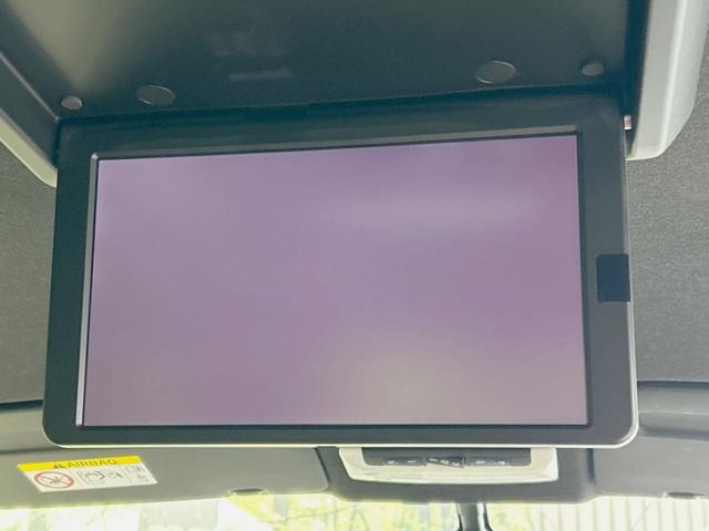 セレナ e-パワー オーテック スポーツスペック 純正10型ナビ 後席モニター 全周囲カメラ 両側電動ドア 衝突軽減 プロパイロット 禁煙車 ブラインドスポットモニター デジタルインナーミラー ETC ドラレコ 前席シートヒーター LEDヘッド(3枚目)