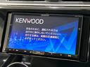 Ｇ　禁煙車　ＳＤナビ　バックカメラ　スマートキー　オートエアコン　ＣＤ／ＤＶＤ再生　盗難防止システム　プライバシーガラス　アイドリングストップ(3枚目)