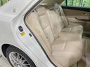 ロイヤルサルーン　純正８型ナビ　バックカメラ　禁煙車　クルーズコントロール　ＨＩＤヘッド　フルセグ　ＥＴＣ　パワーシート　フロントフォグランプ　スマートキー　木目調革巻きハンドル　サイド／カーテン／ニーエアバック（9枚目）