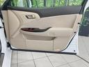 ロイヤルサルーン　純正８型ナビ　バックカメラ　禁煙車　クルーズコントロール　ＨＩＤヘッド　フルセグ　ＥＴＣ　パワーシート　フロントフォグランプ　スマートキー　木目調革巻きハンドル　サイド／カーテン／ニーエアバック（53枚目）