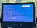 ハイブリッド　ダブルバイビー　純正１０型ナビ　バックカメラ　衝突軽減　レーダークルーズ　禁煙車　ＥＴＣ　ブラインドスポットモニター　前席シートヒーター　クリアランスソナー　ＬＥＤヘッド　Ｂｌｕｅｔｏｏｔｈ（41枚目）