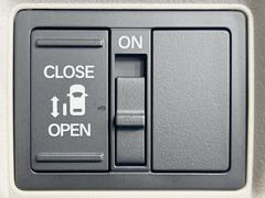 �ѥ���饤�ɥɥ��ۥ��ޡ��ȥ����䱿ž�ʤΥ����å��ǥ��饤�ɥɥ��γ��Ĥ���ǽ����ư�������Ϥ�����ƥɥ��򳫤���ɬ�פ�̵���������������ͤǤ⡢�Ť���ʪ����äƤ������饯�˳����Ĥ�Ǥ��ޤ��� 3